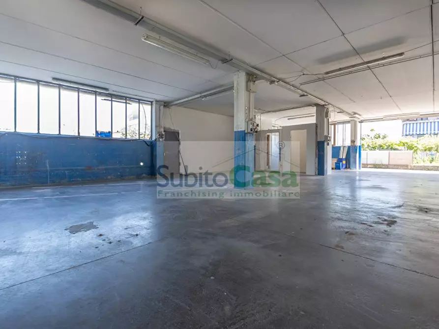 locale di sgombero in vendita a Montesilvano