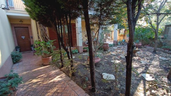 casa indipendente in vendita a Montesilvano