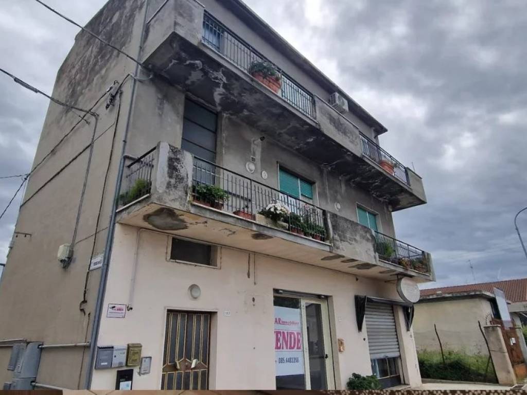 appartamento in vendita a Montesilvano in zona Villa Carmine