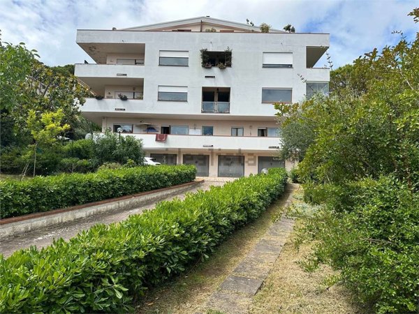 appartamento in vendita a Montesilvano in zona Montesilvano Colle