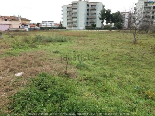 terreno edificabile in vendita a Montesilvano