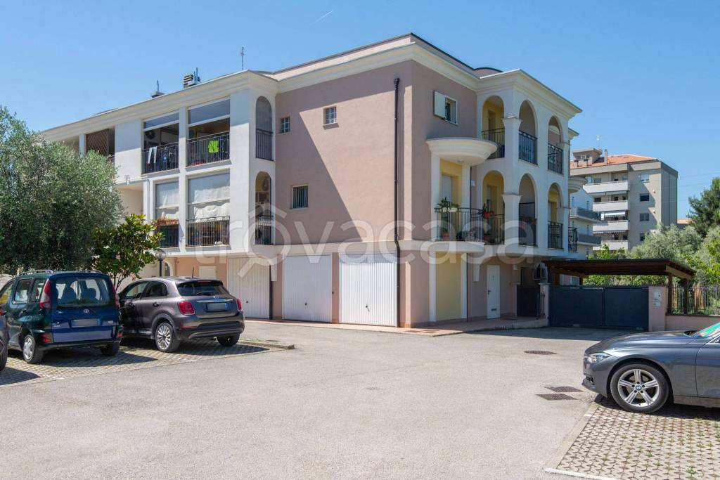 appartamento in vendita a Montesilvano