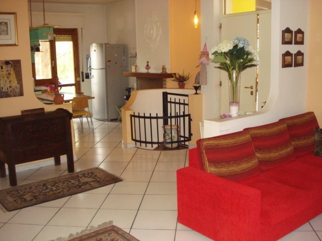casa indipendente in vendita a Montesilvano