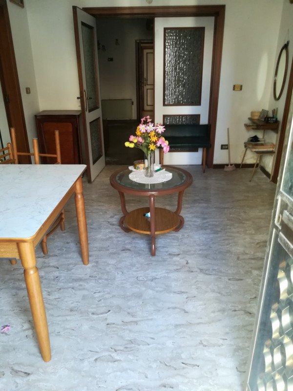 casa indipendente in vendita a Montesilvano