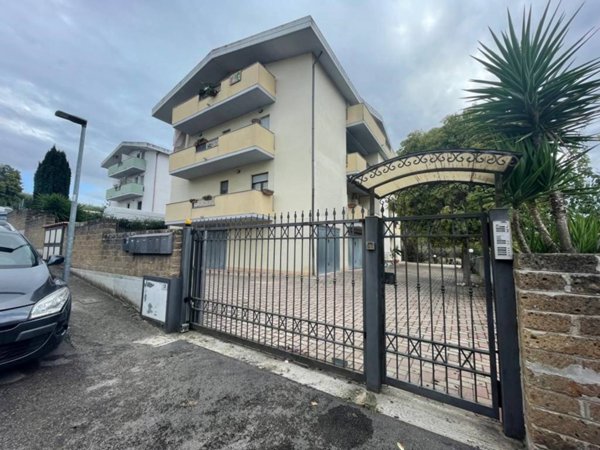 appartamento in vendita a Montesilvano in zona Villa Carmine