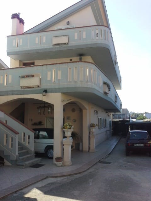 casa indipendente in vendita a Montesilvano