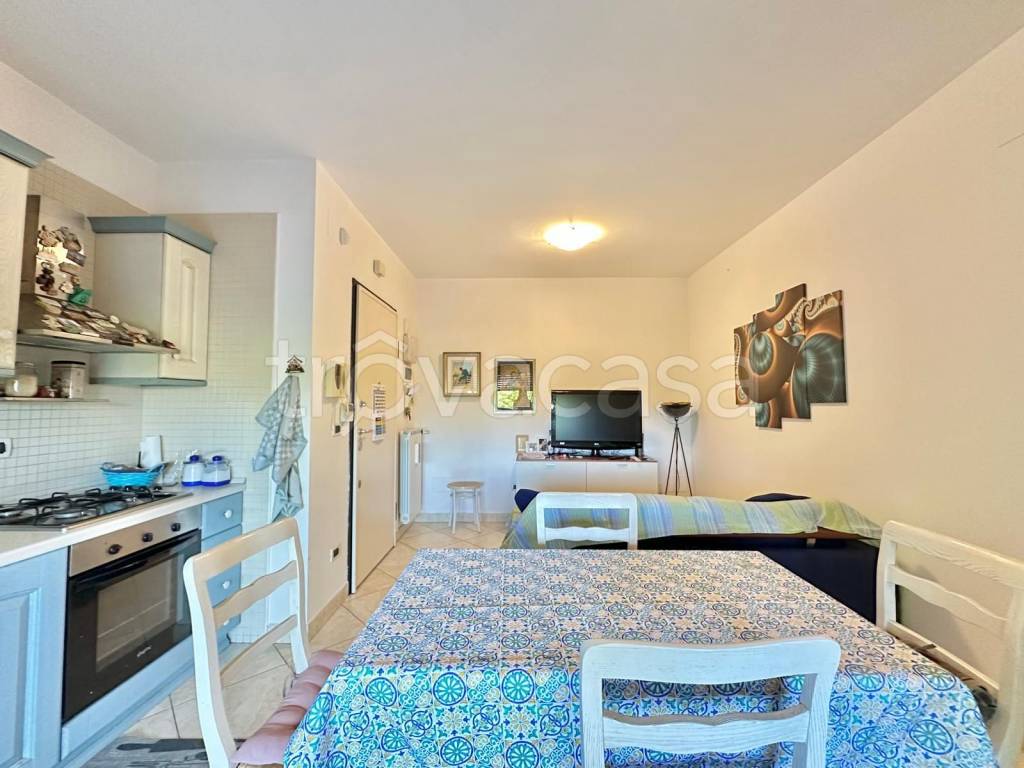 appartamento in vendita a Montesilvano in zona Villa Carmine