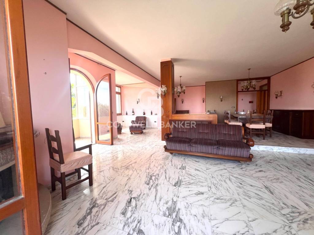 appartamento in vendita a Montesilvano in zona Montesilvano Colle