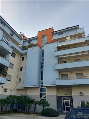 appartamento in vendita a Montesilvano in zona Montesilvano Marina