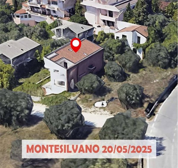 casa indipendente in vendita a Montesilvano in zona Montesilvano Colle