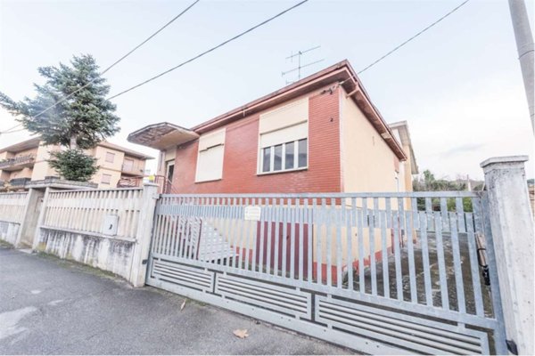casa indipendente in vendita a Montesilvano