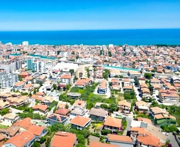 casa indipendente in vendita a Montesilvano in zona Montesilvano Colle