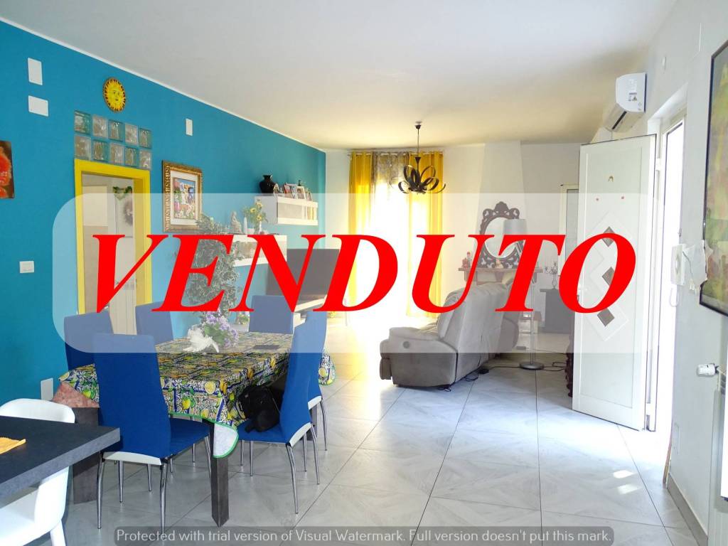 casa indipendente in vendita a Montesilvano in zona Montesilvano Colle