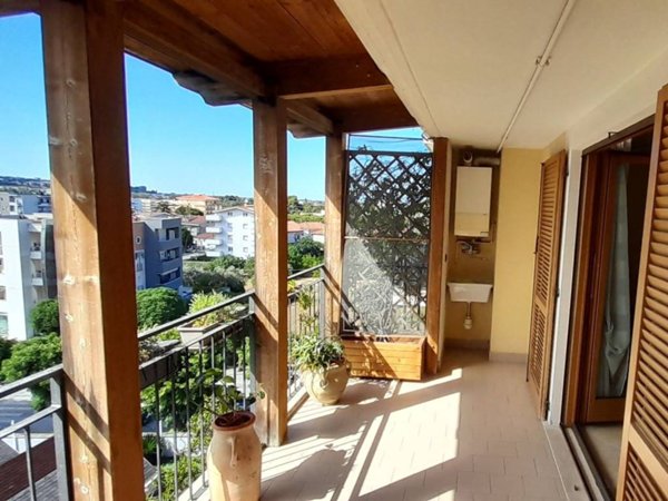 appartamento in vendita a Montesilvano in zona Villa Carmine