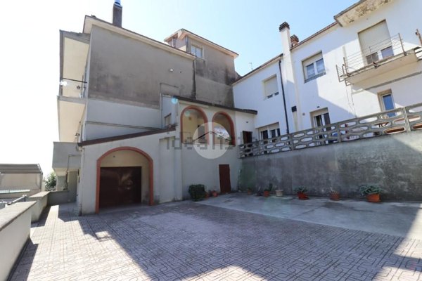 appartamento in vendita a Montesilvano in zona Montesilvano Colle