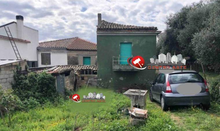 casale in vendita a Montesilvano in zona Montesilvano Colle
