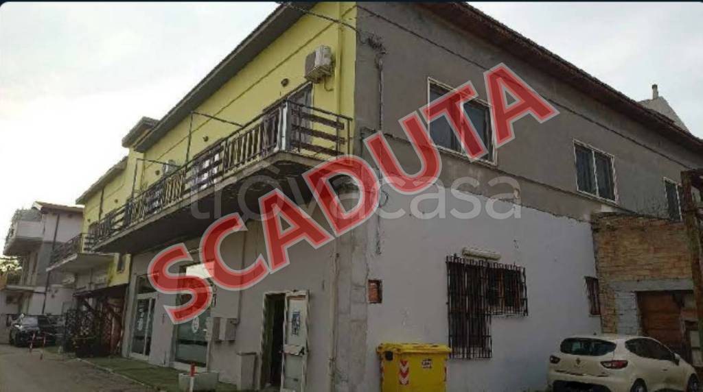 negozio in vendita a Montesilvano