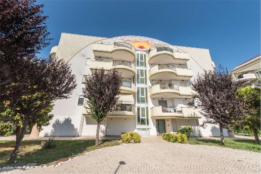 casa indipendente in vendita a Montesilvano in zona Villa Carmine
