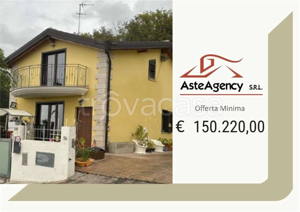 casa indipendente in vendita a Montesilvano in zona Montesilvano Colle