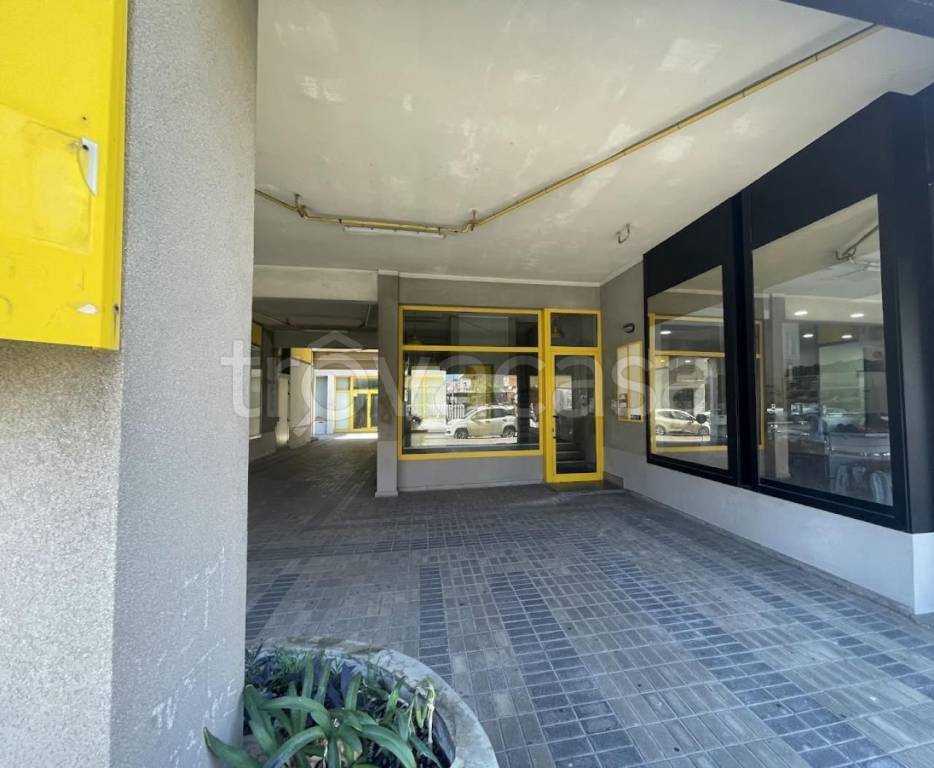 ufficio in vendita a Montesilvano