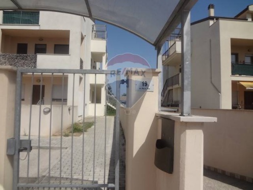 casa indipendente in vendita a Montesilvano in zona Villa Carmine