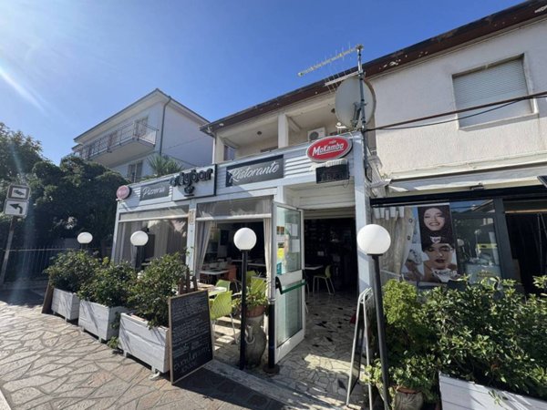 negozio in vendita a Montesilvano