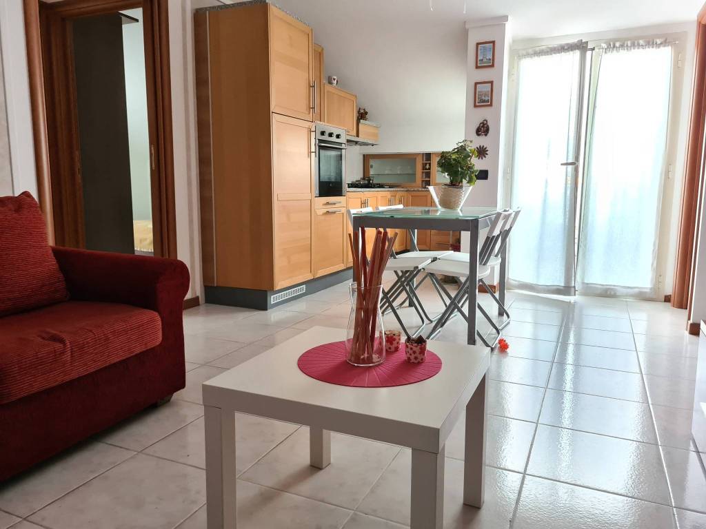 appartamento in vendita a Montesilvano in zona Villa Carmine