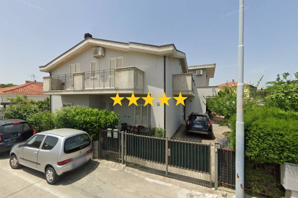 casa indipendente in vendita a Montesilvano in zona Montesilvano Colle