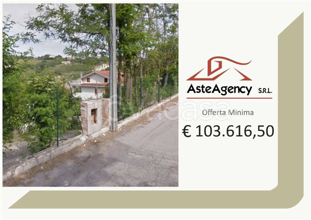 casa indipendente in vendita a Montesilvano