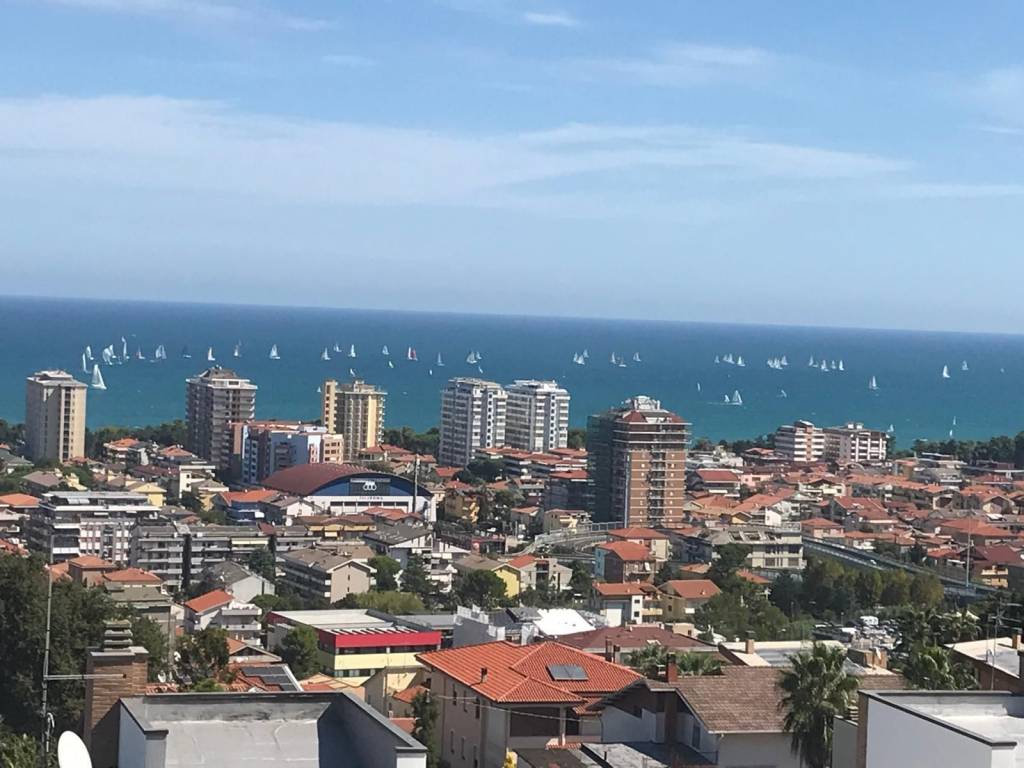 terreno agricolo in vendita a Montesilvano in zona Montesilvano Colle