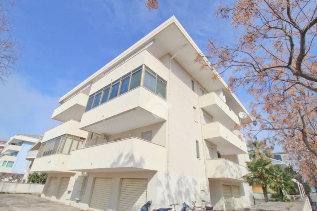 appartamento in vendita a Montesilvano in zona Montesilvano Marina