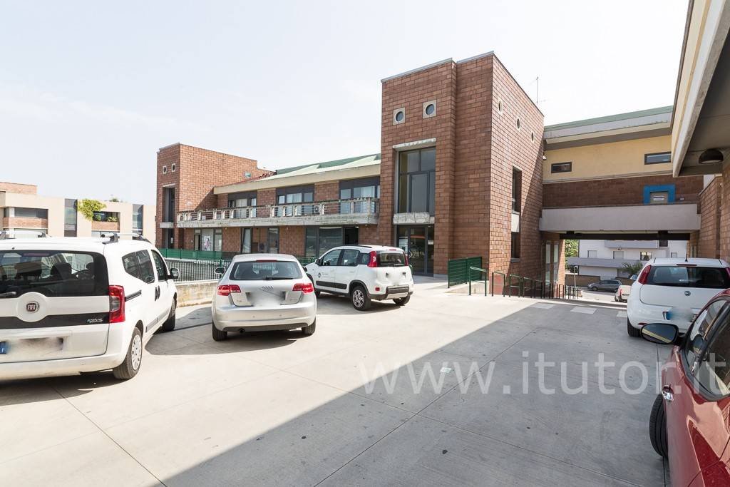 ufficio in vendita a Montesilvano