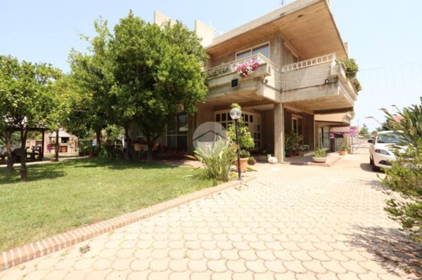 casa indipendente in vendita a Montesilvano