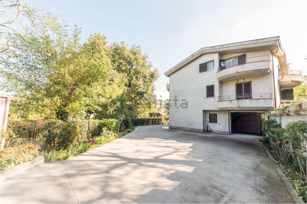 casa indipendente in vendita a Montesilvano