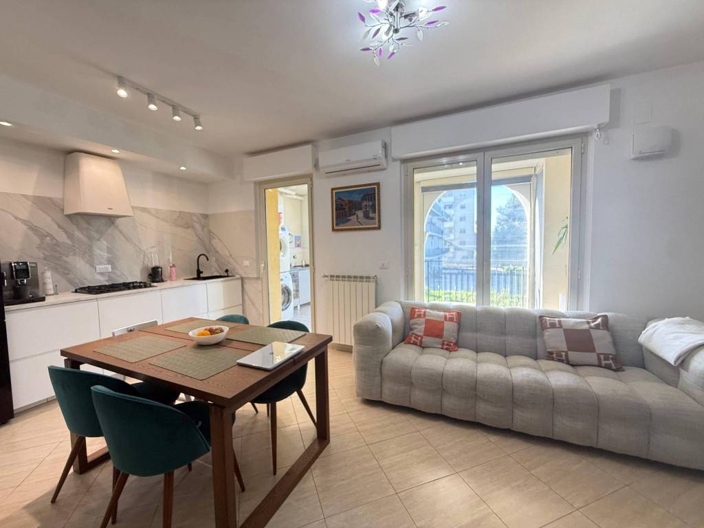 appartamento in vendita a Montesilvano in zona Villa Carmine