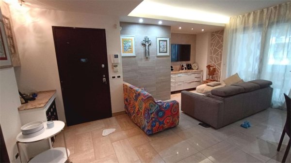 casa indipendente in vendita a Montesilvano