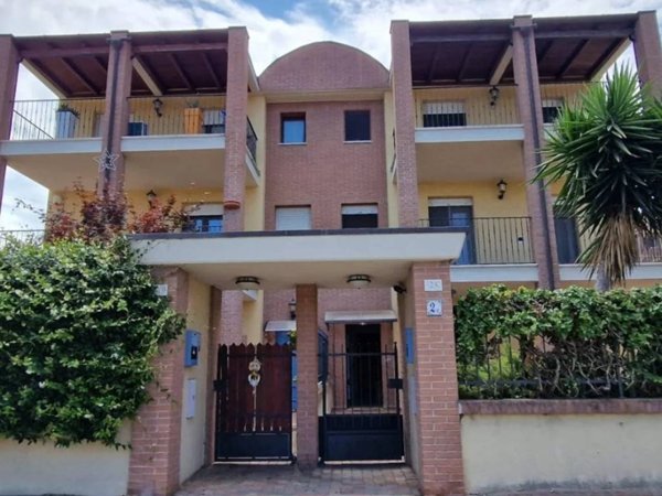 casa indipendente in vendita a Montesilvano