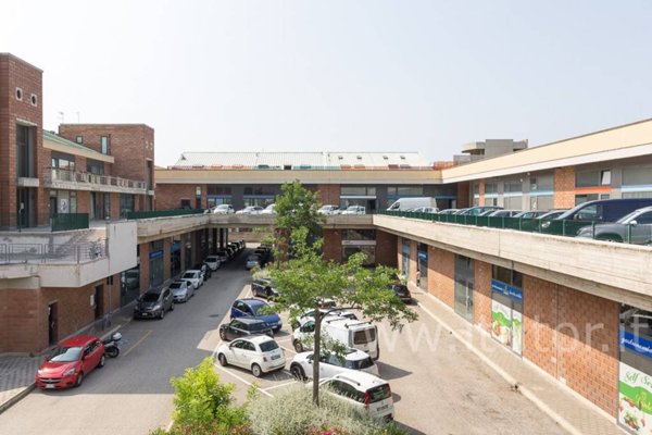 ufficio in vendita a Montesilvano