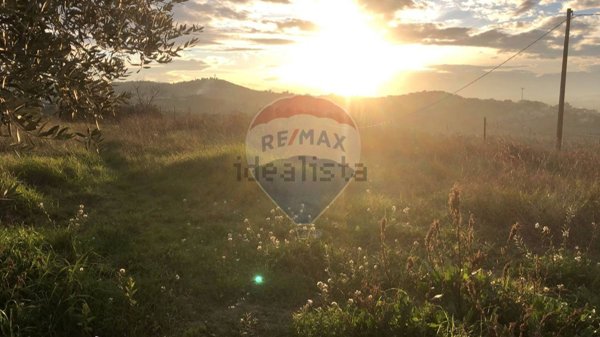 terreno edificabile in vendita a Montesilvano