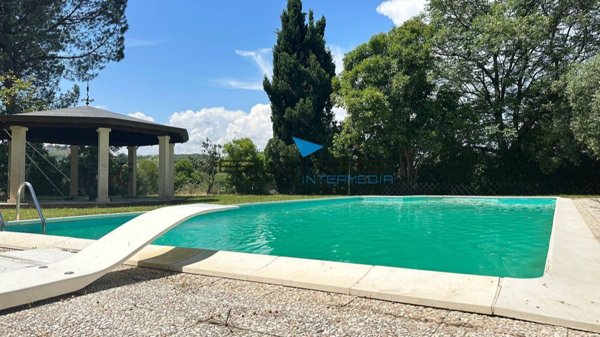 casa indipendente in vendita a Montesilvano in zona Montesilvano Colle