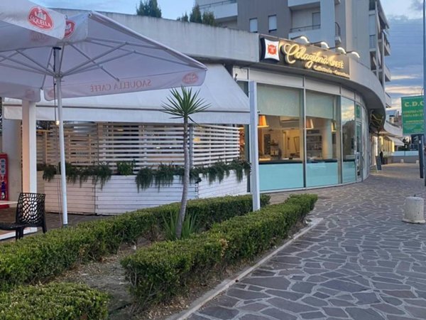 negozio in vendita a Montesilvano