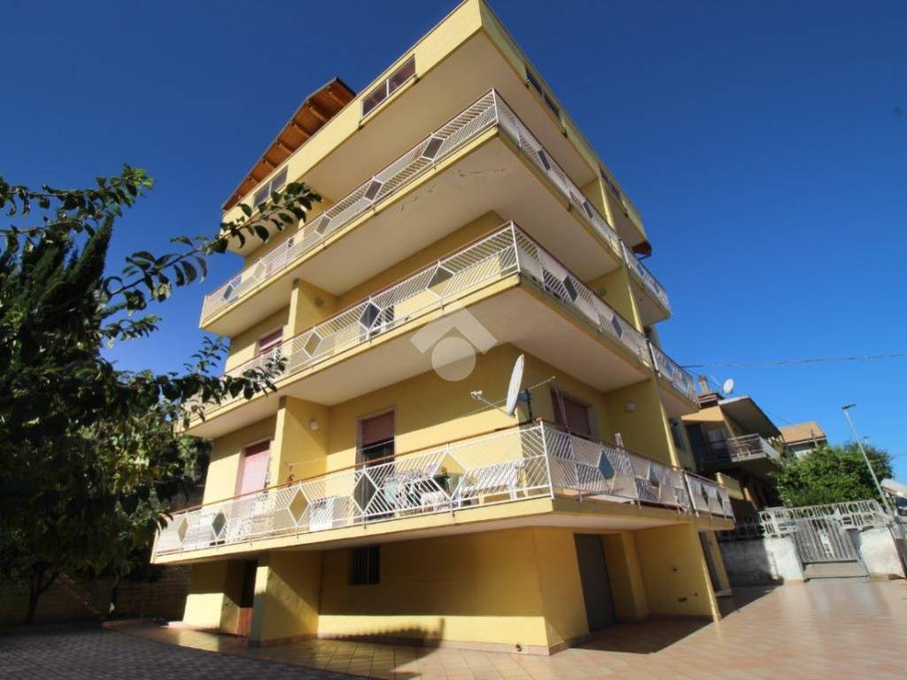 appartamento in vendita a Montesilvano in zona Montesilvano Colle