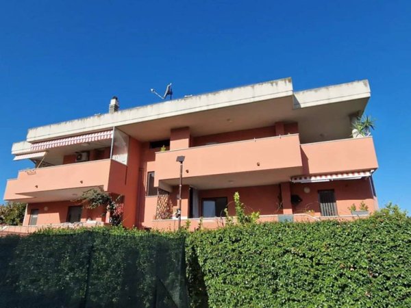 appartamento in vendita a Montesilvano in zona Villa Carmine