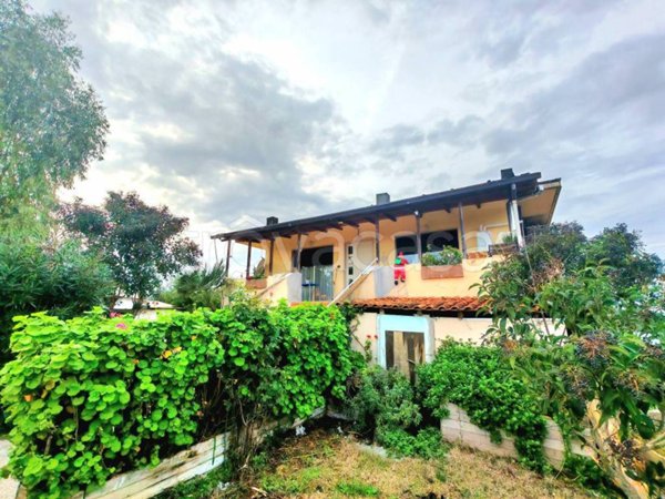 casa indipendente in vendita a Montesilvano in zona Montesilvano Colle