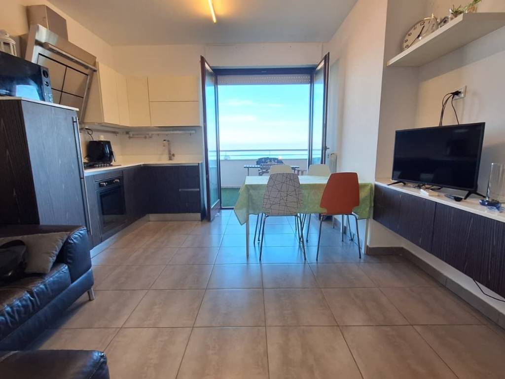 appartamento in vendita a Montesilvano in zona Montesilvano Colle