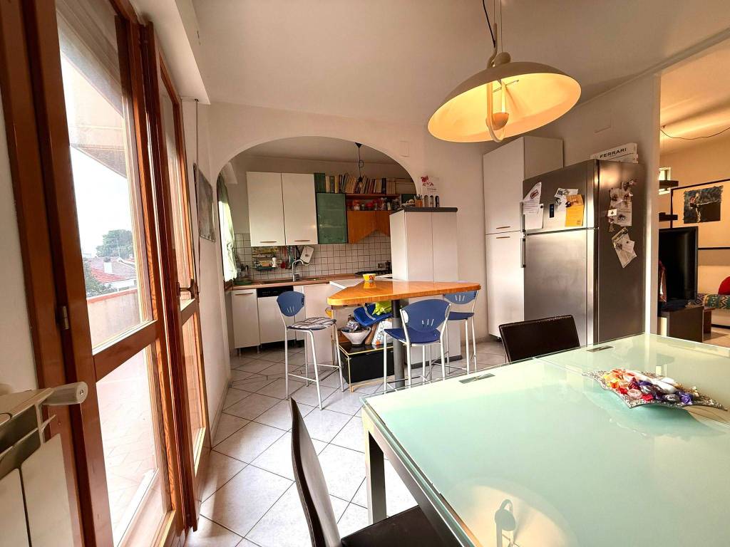 appartamento in vendita a Montesilvano in zona Villa Carmine