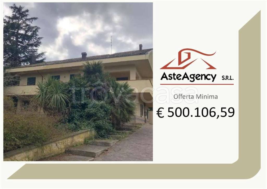 casa indipendente in vendita a Montesilvano in zona Montesilvano Colle