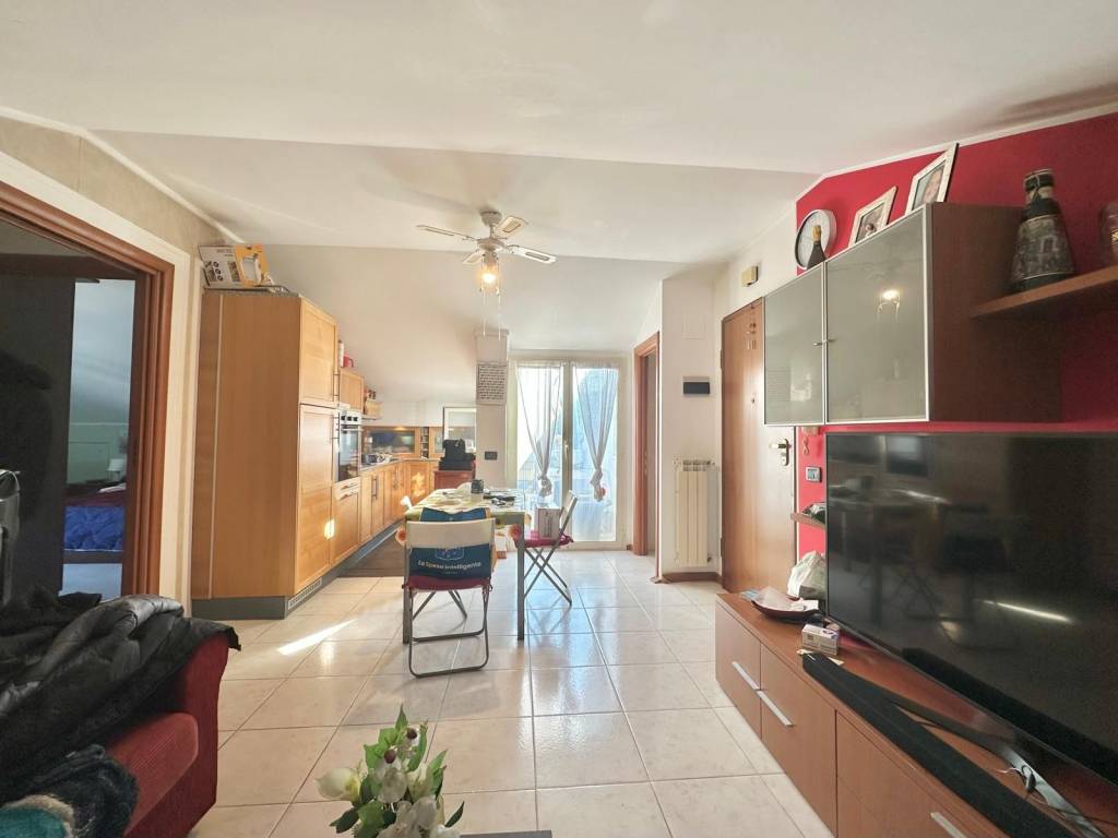 appartamento in vendita a Montesilvano in zona Villa Carmine