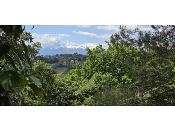 casa indipendente in vendita a Montesilvano