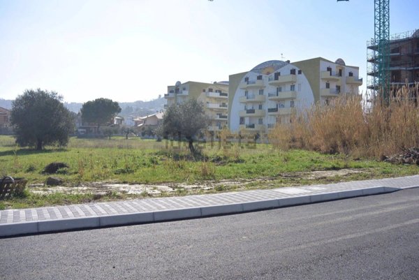 terreno edificabile in vendita a Montesilvano